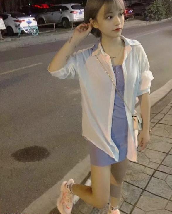 锦江银发花臂妹妹